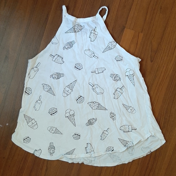 Tank - Picture 2 of 2